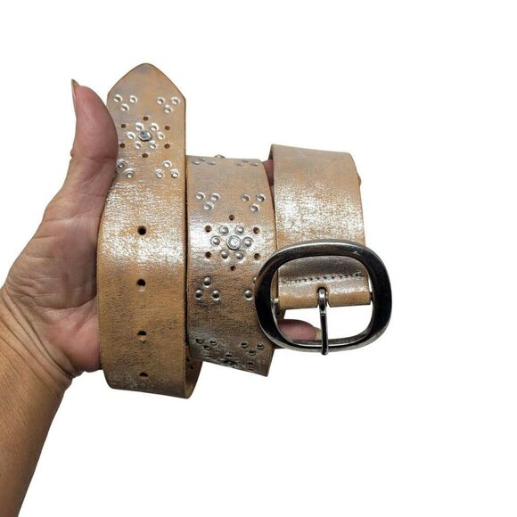 Aeropostale Western Studded Rhinestone Leather Belt Sz S Tan Metallic Silver‎ - Picture 11 of 11